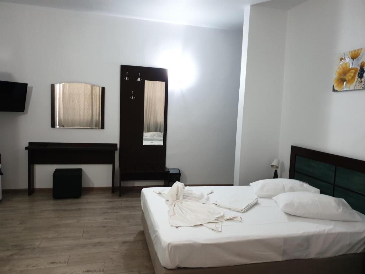 Hotel Sir Lujerului Bucureşti Exterior foto